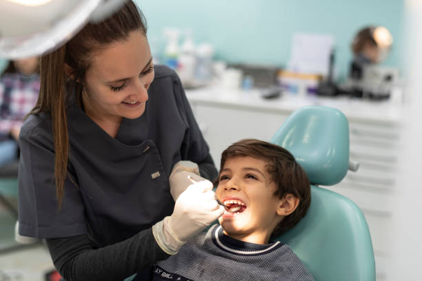 Best Emergency Gum Treatment in Bellville, TX